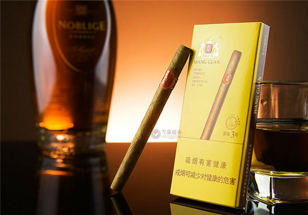 越代椰王香烟价格(椰王香烟多少钱一盒)