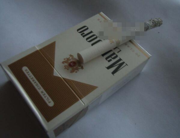 8元灵芝香烟批发